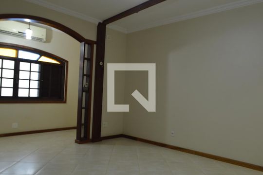 Suíte de casa à venda com 5 quartos, 454m² em Curicica, Rio de Janeiro