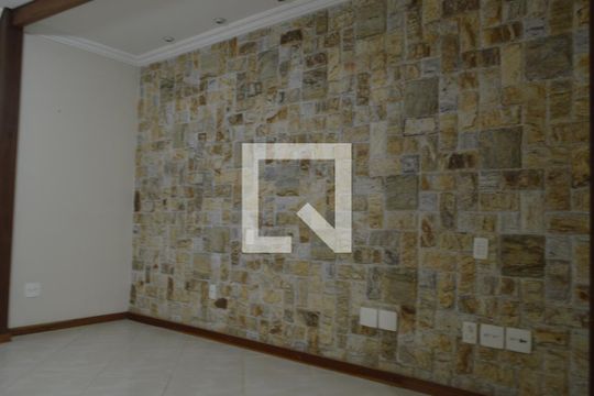Suíte de casa à venda com 5 quartos, 454m² em Curicica, Rio de Janeiro