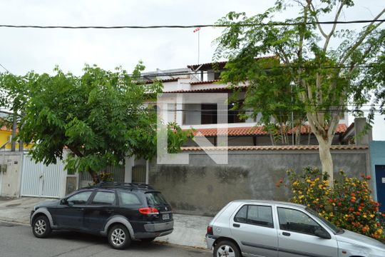 Fachada  de casa à venda com 5 quartos, 454m² em Curicica, Rio de Janeiro