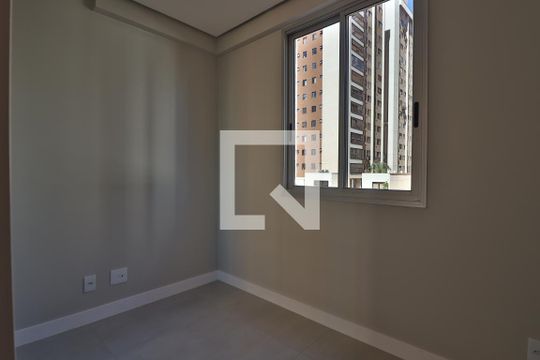 Quarto 2 de apartamento para alugar com 2 quartos, 70m² em Sul (águas Claras), Brasília