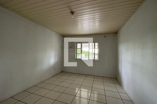 Quarto 2 de casa para alugar com 2 quartos, 105m² em Scharlau, São Leopoldo