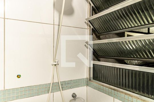 Banheiro - Chuveiro de kitnet/studio à venda com 1 quarto, 25m² em Vila Buarque, São Paulo