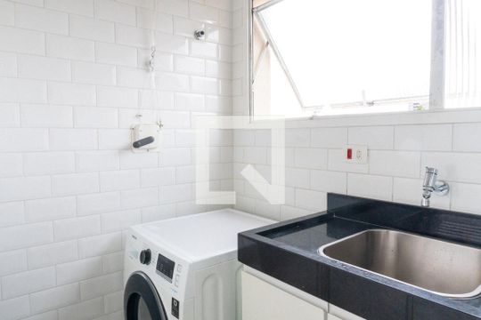 Área de Serviço de apartamento à venda com 2 quartos, 69m² em Vila Alexandria, São Paulo