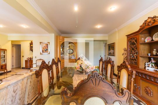 Sala de apartamento para alugar com 3 quartos, 250m² em Vila Mariana, São Paulo
