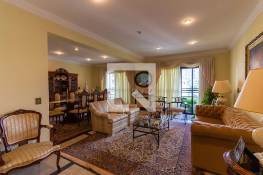 Apartamento para alugar com 3 quartos, 250m² em Vila Mariana, São Paulo