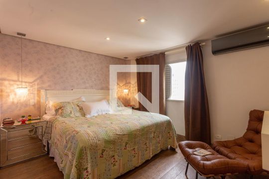 Suíte 1 de apartamento à venda com 4 quartos, 196m² em Aclimação, São Paulo