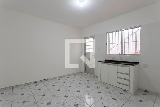 Cozinha de casa para alugar com 1 quarto, 35m² em Sacoma, São Paulo