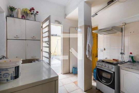 Área de Serviço de casa para alugar com 4 quartos, 330m² em Vila Madalena, São Paulo