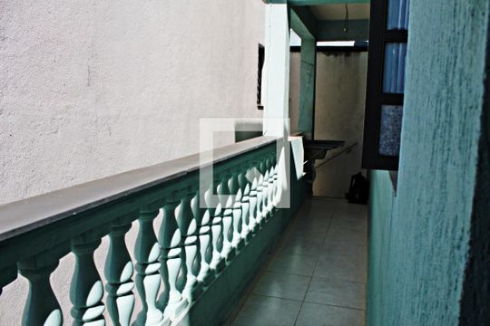 Área de Serviço de casa para alugar com 1 quarto, 60m² em Jardim Santa Maria, São Paulo