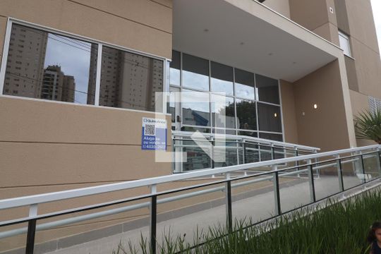 Fachada de apartamento à venda com 2 quartos, 55m² em Parada Inglesa, São Paulo