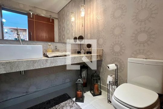 Banheiro de apartamento à venda com 5 quartos, 210m² em Santo Antônio, Belo Horizonte
