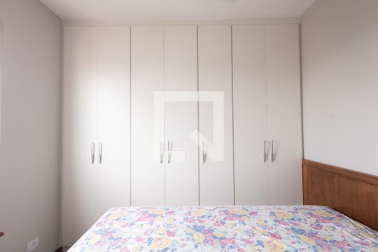 Quarto 1 de apartamento à venda com 3 quartos, 69m² em Vila Centenário, São Paulo