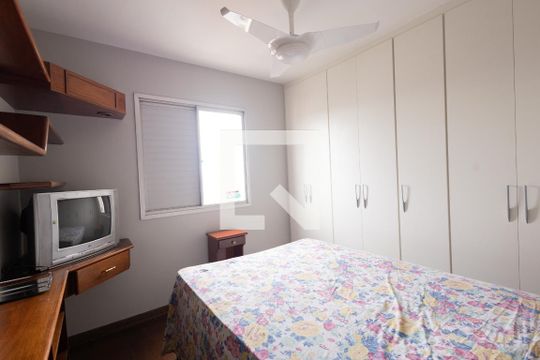 Quarto 1 de apartamento à venda com 3 quartos, 69m² em Vila Centenário, São Paulo