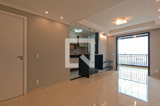 Sala de apartamento à venda com 2 quartos, 64m² em Picanço, Guarulhos