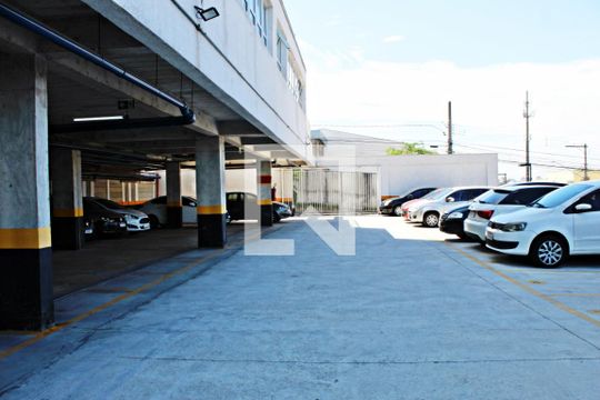 Garagem de apartamento à venda com 1 quarto, 24m² em Vila Campanela, São Paulo