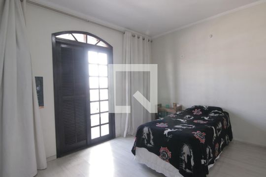 Quarto 2 de casa à venda com 4 quartos, 500m² em Jardim Triana, São Paulo