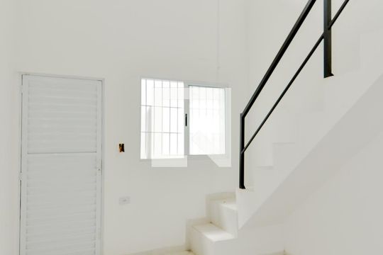 Studio de kitnet/studio para alugar com 1 quarto, 24m² em Vila Barros, Guarulhos