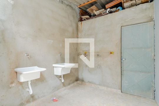 Área comum - Área de Serviço  de kitnet/studio para alugar com 1 quarto, 24m² em Vila Barros, Guarulhos