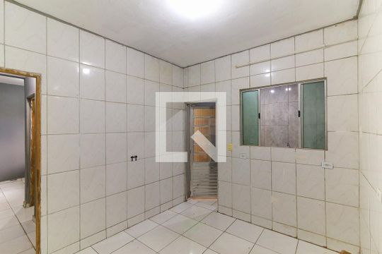 Casa para alugar com 1 quarto, 40m² em Campo Limpo, São Paulo