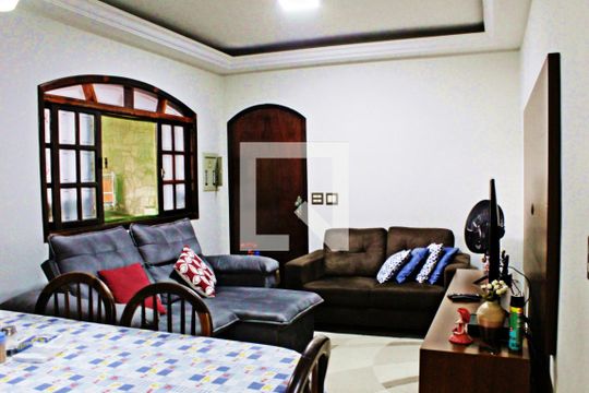 Casa à venda com 3 quartos, 180m² em Jardim Matarazzo, São Paulo
