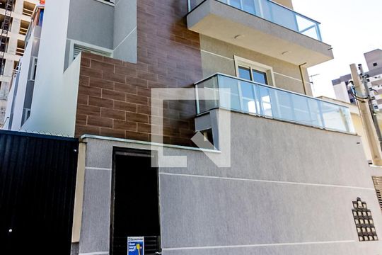 Fachada do Condomínio de apartamento para alugar com 1 quarto, 30m² em Tucuruvi, São Paulo