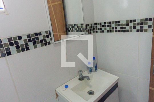 Banheiro Social de casa de condomínio à venda com 3 quartos, 400m² em Barra da Tijuca, Rio de Janeiro
