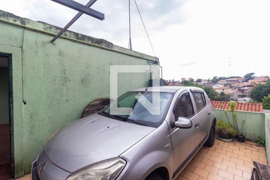 Garagem de casa à venda com 2 quartos, 250m² em Jardim Ester, São Paulo