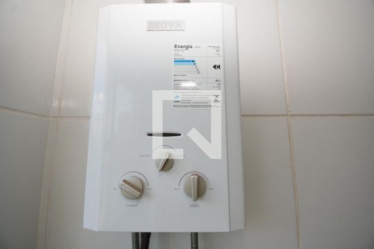 Cozinha e Área de Serviço de apartamento para alugar com 3 quartos, 56m² em Irajá, Rio de Janeiro