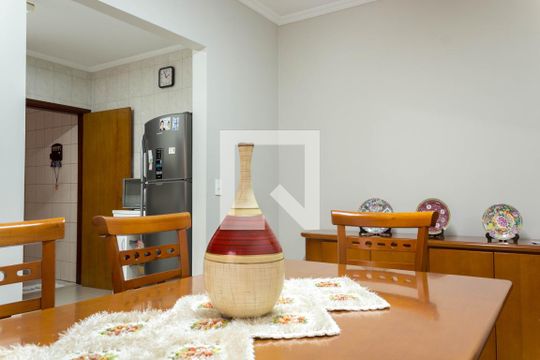 Sala de Jantar de casa à venda com 3 quartos, 200m² em Bairro dos Casa, São Bernardo do Campo