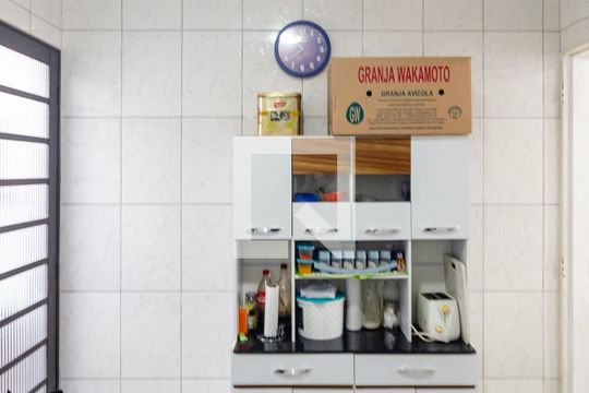 Cozinha de casa de condomínio à venda com 2 quartos, 57m² em Vila Campestre, São Paulo