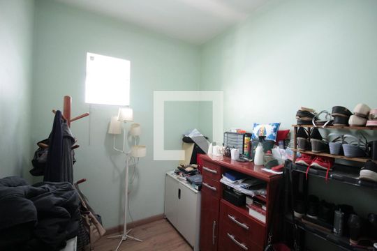 Closet da Suite Master de casa à venda com 5 quartos, 473m² em Santa Rosa, Belo Horizonte