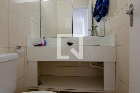 Banheiro de casa de condomínio para alugar com 5 quartos, 250m² em Recreio dos Bandeirantes, Rio de Janeiro