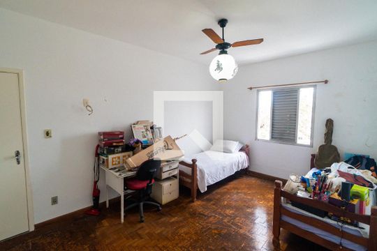 Quarto 1 de casa para alugar com 3 quartos, 120m² em Jabaquara, São Paulo