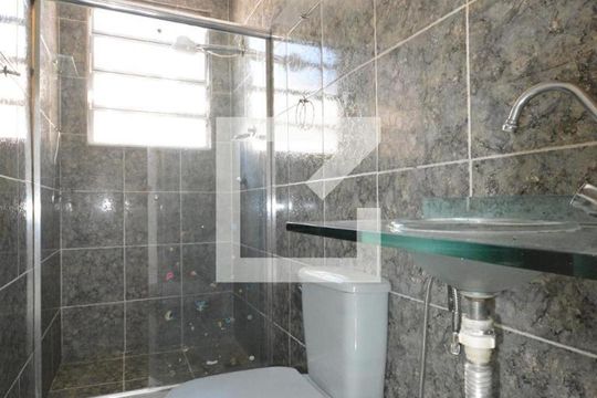 Banheiro de apartamento para alugar com 2 quartos, 69m² em Irajá, Rio de Janeiro