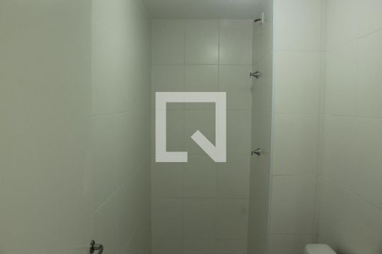 Banheiro de apartamento à venda com 2 quartos, 34m² em Jardim Taquaral, São Paulo