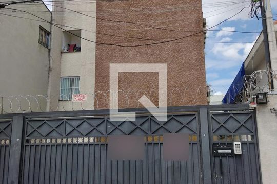 Fachada de casa de condomínio para alugar com 1 quarto, 40m² em Vila Constança, São Paulo