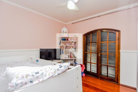 Casa à venda com 3 quartos, 245m² em Jardim Nova Taboão, Guarulhos