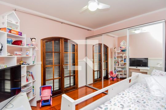 Casa à venda com 3 quartos, 245m² em Jardim Nova Taboão, Guarulhos