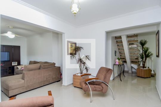 Casa à venda com 3 quartos, 245m² em Jardim Nova Taboão, Guarulhos