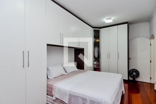 Casa à venda com 3 quartos, 245m² em Jardim Nova Taboão, Guarulhos