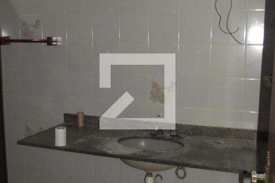 Banheiro de casa à venda com 4 quartos, 200m² em Engenho de Dentro, Rio de Janeiro
