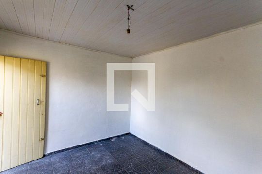 Quarto de Serviço de casa à venda com 3 quartos, 224m² em Vila Ivone, São Paulo
