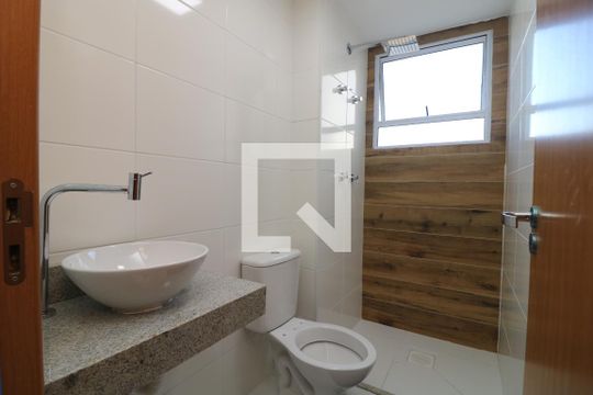 Banheiro de apartamento para alugar com 2 quartos, 43m² em Cidade São Mateus, São Paulo