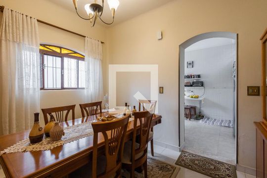 Sala de Jantar de casa à venda com 4 quartos, 200m² em Alto de Pinheiros, São Paulo