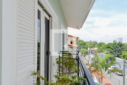 Varanda da Suíte  de casa à venda com 3 quartos, 190m² em Parque Renato Maia, Guarulhos