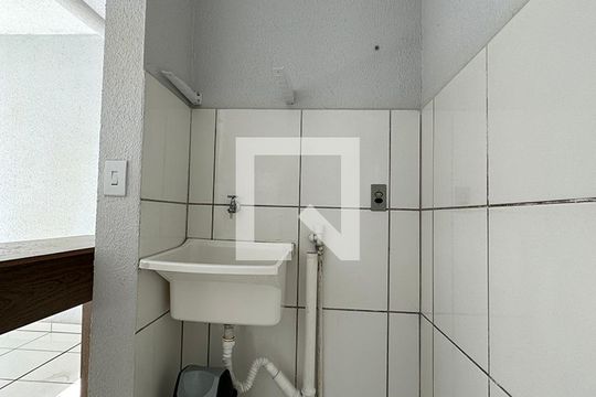 Área de serviço de apartamento à venda com 2 quartos, 54m² em Campina, São Leopoldo