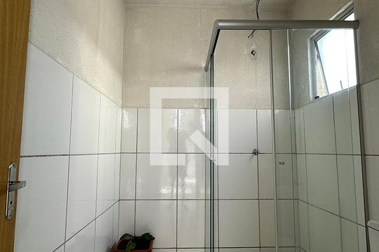 Banheiro
 de apartamento à venda com 2 quartos, 54m² em Campina, São Leopoldo