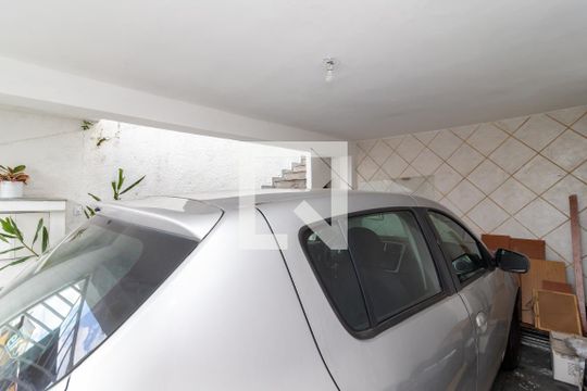 Garagem de casa à venda com 3 quartos, 150m² em Vila Continental, São Paulo