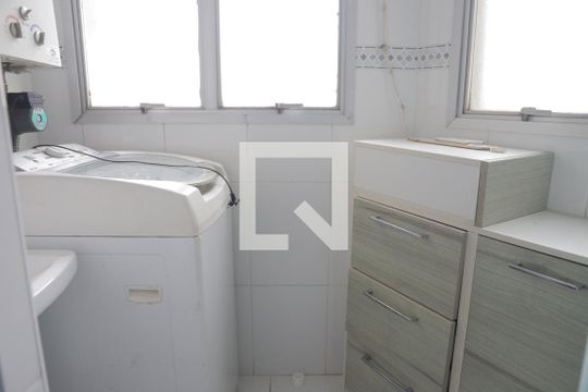 Área de Serviço de apartamento para alugar com 2 quartos, 55m² em Bosque da Saúde, São Paulo