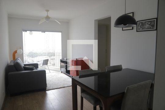 Sala de apartamento para alugar com 2 quartos, 55m² em Bosque da Saúde, São Paulo